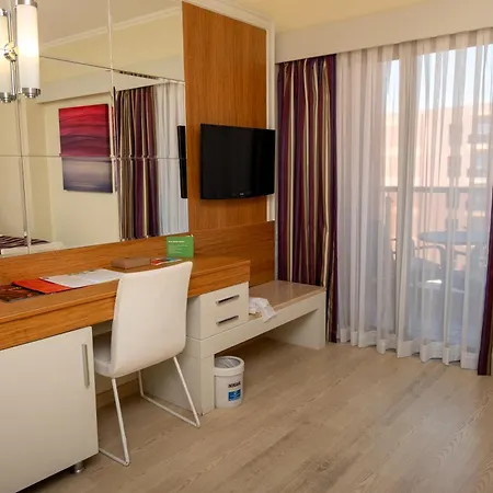 Aqi Pegasos Royal 5* Avsallar